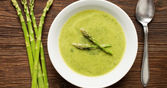 Cool and Silky Asparagus Soup