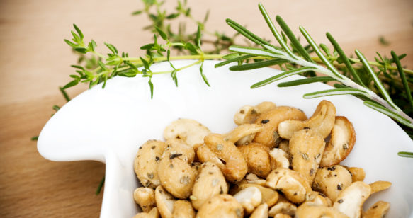 Rosemary Roasted Cashews