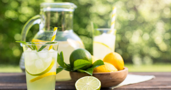 Lemon Limeade with Strawberries and Mint